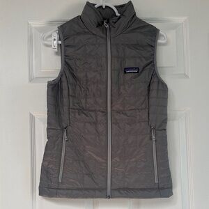 Women’s Patagonia XS Nano Puff Down Gray Quilted Vest